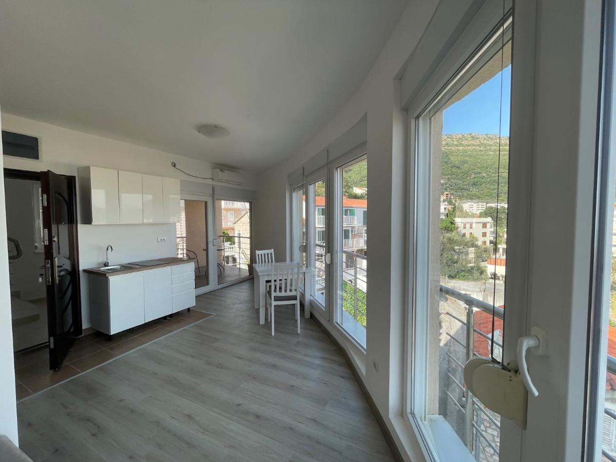Upart House Apartment Petrovac Екстериор снимка