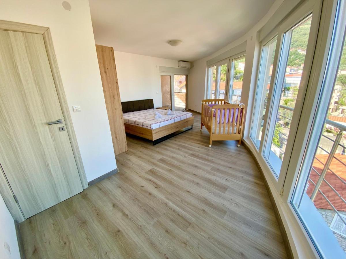 Upart House Apartment Petrovac Екстериор снимка