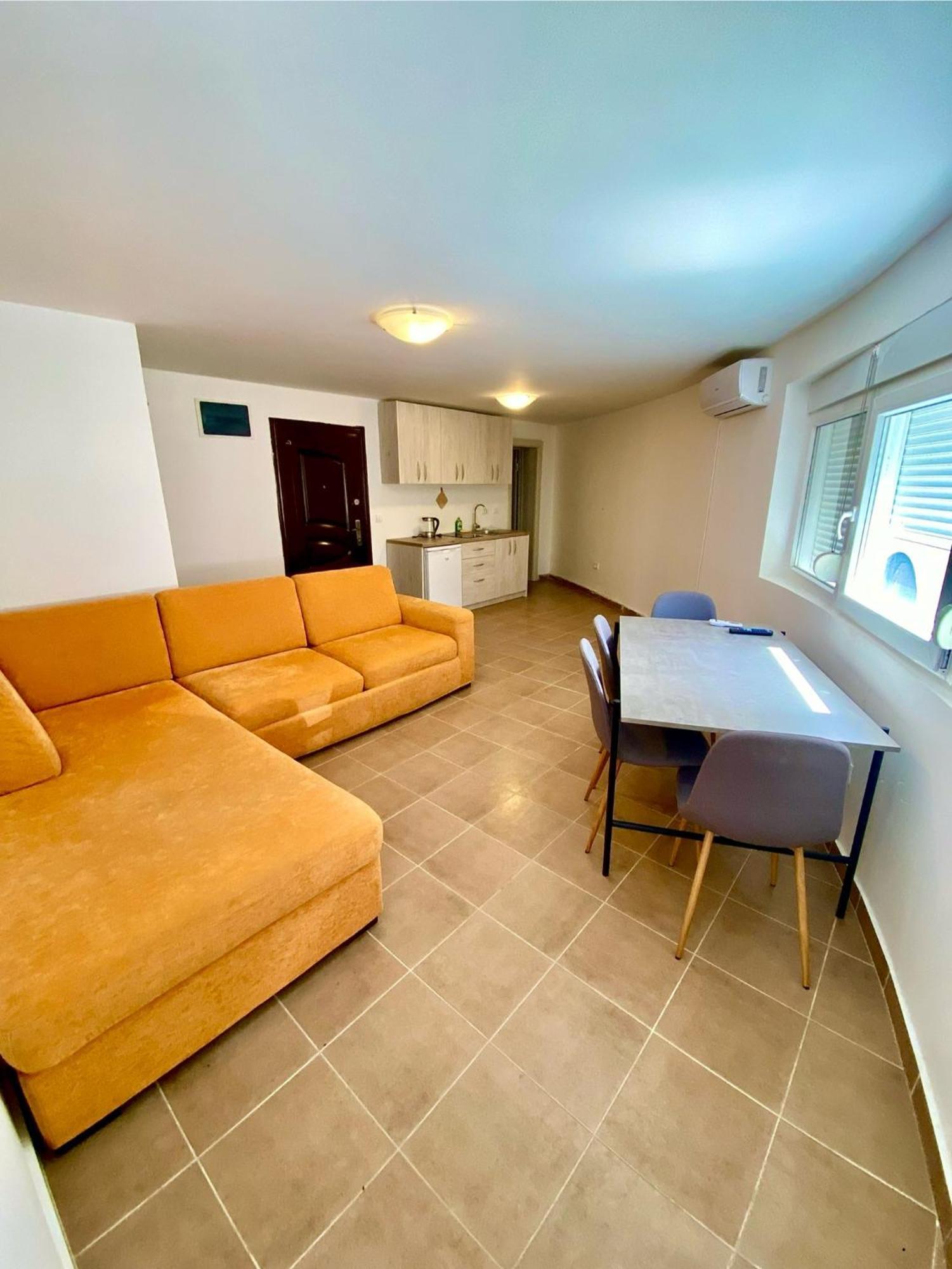 Upart House Apartment Petrovac Екстериор снимка